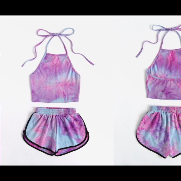 Other - Two piece outfit 🌺